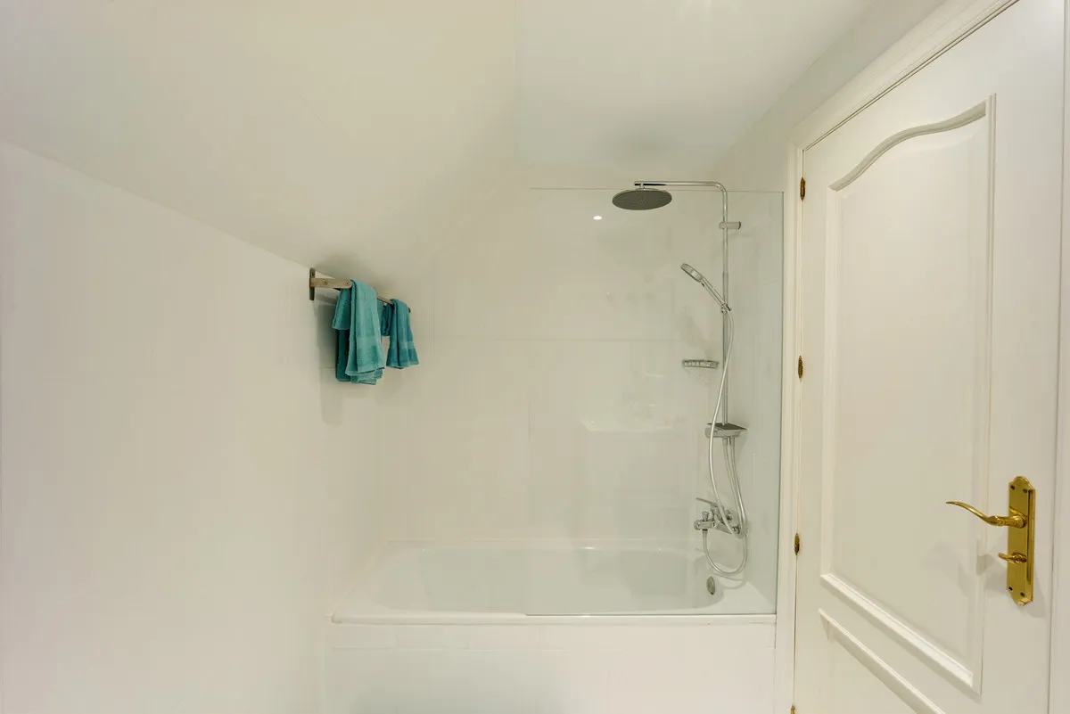 e8c47ac9-ef77-4620-b3a2-62173e57c5a7