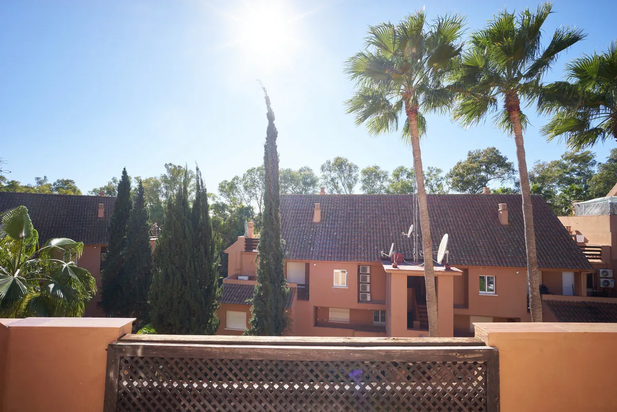 f99631a8-faaa-44a5-b04c-ec80da2daa22