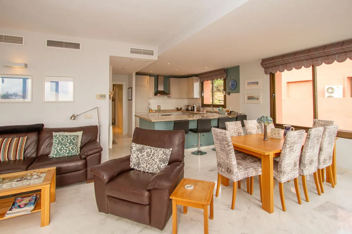 4c0e4136-27eb-4fb3-803d-47a90124b39e