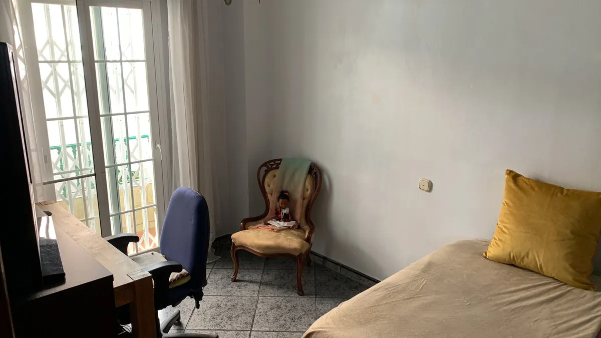 b2f02682-edca-4e69-857d-29050bb26591