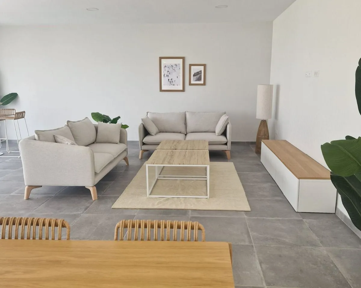 25330a0c-cb5f-42e2-8476-f62cc4523319