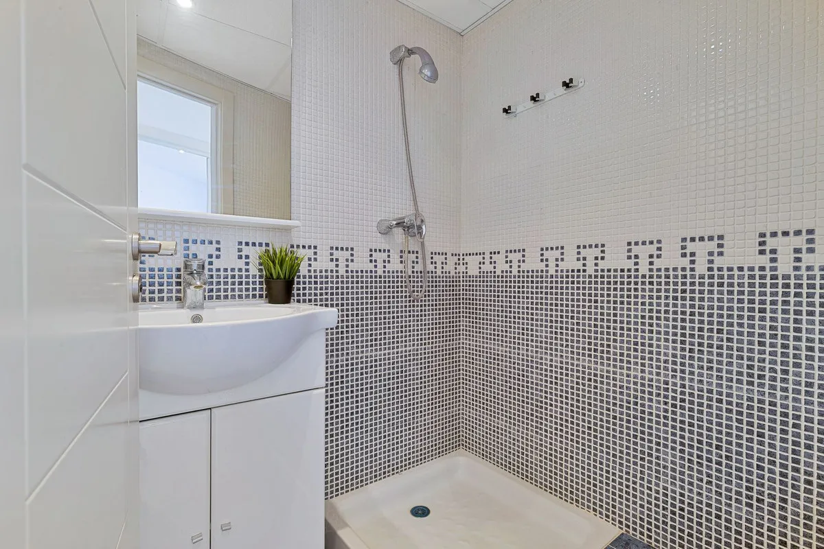 f57c4b6d-ae91-42aa-b941-4bcf2c3bb35f