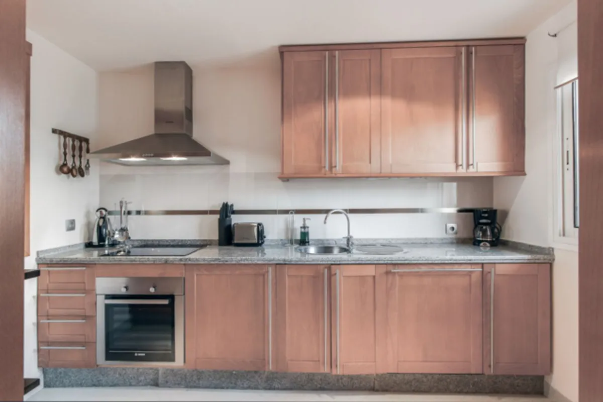 12ea610b-b2e1-4e54-bc26-0967ddc04791