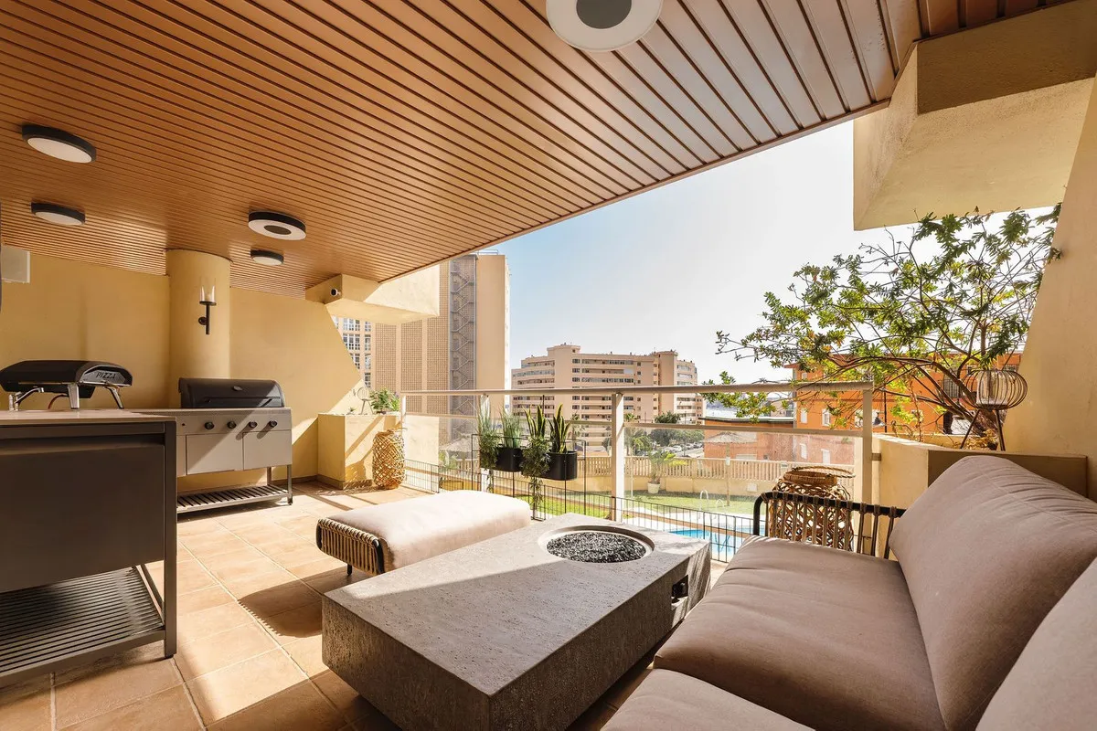 93a6b7e3-cba6-4c29-890f-bb910c6f7fce