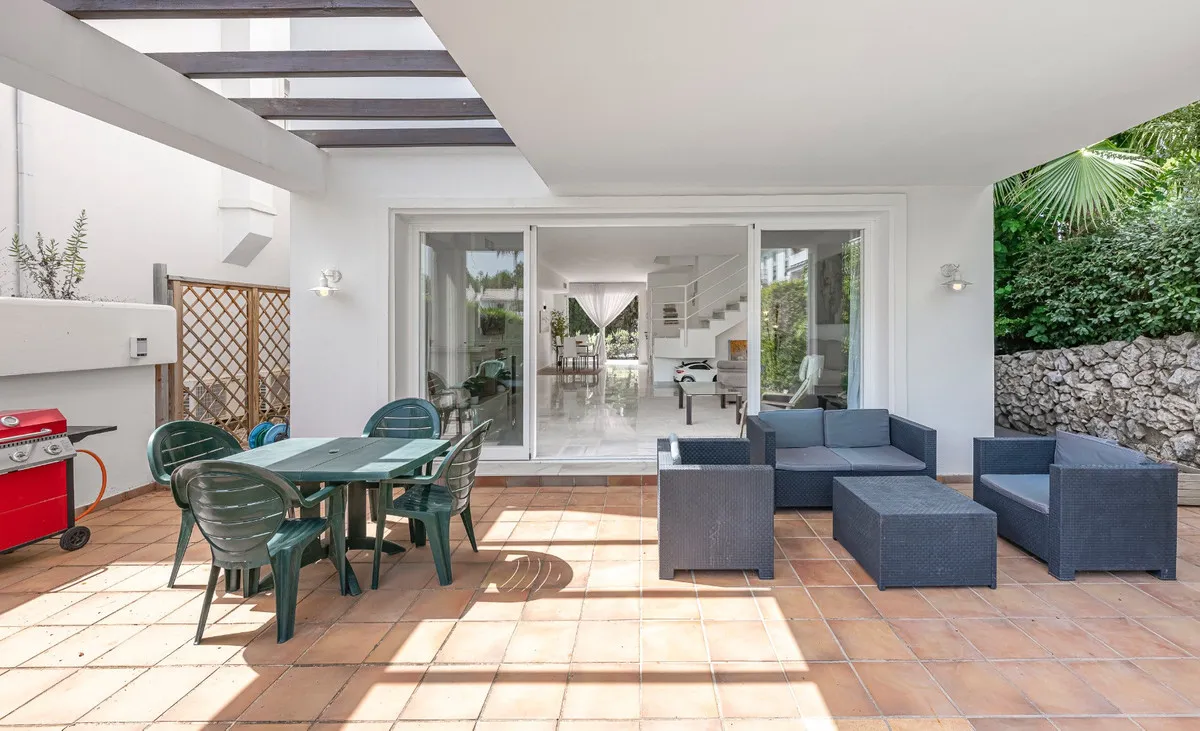 2e14243d-f0f9-42db-98e7-5f27b8d5ab48