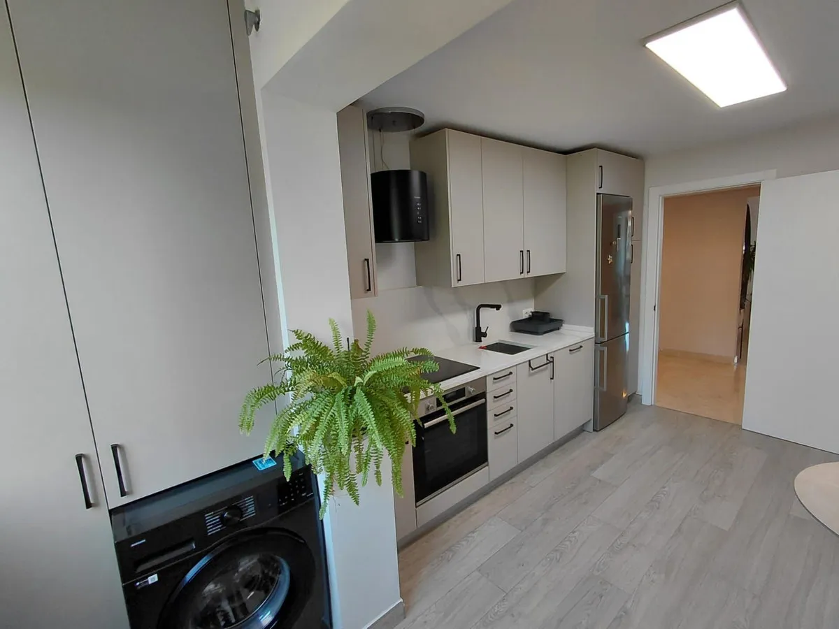 5bd1dd7b-36ec-40fa-9a8e-b2674f0b6731