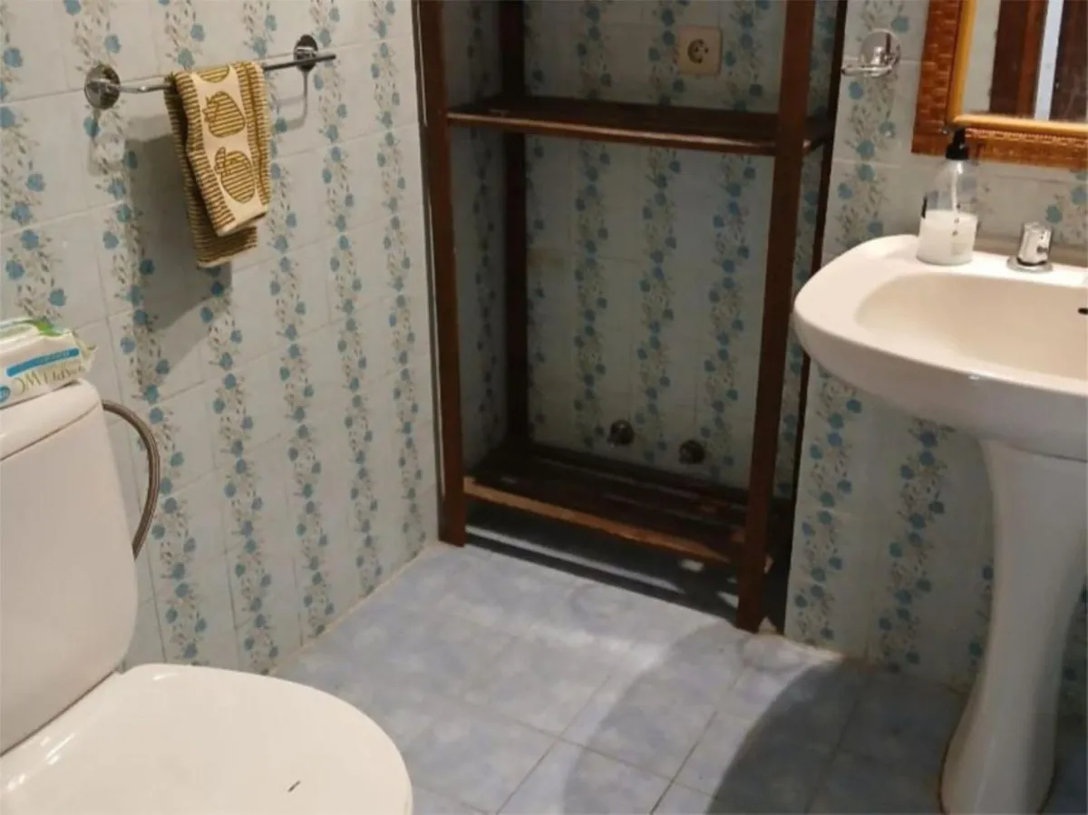 b9a5f502-bf89-42e2-9536-4f0a0b7cda26