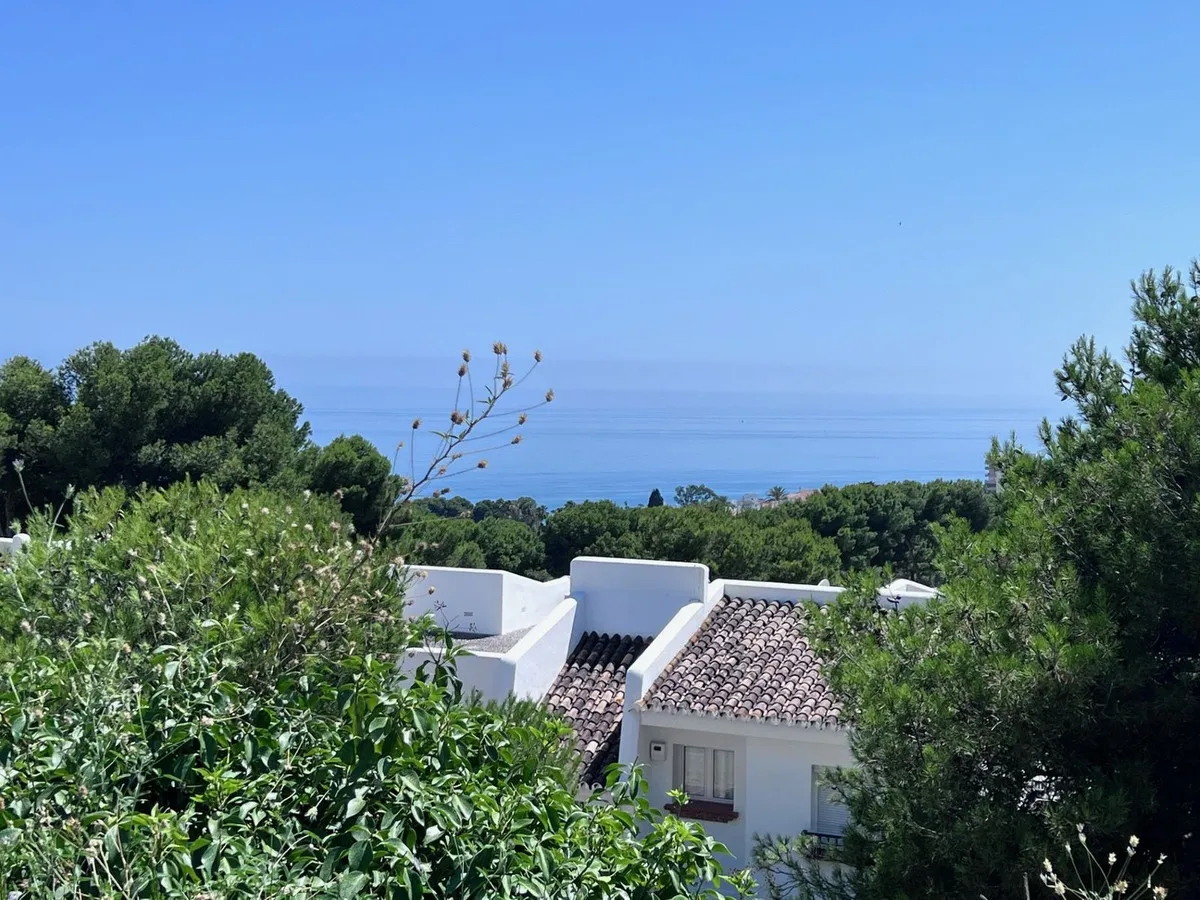 2c882361-fd44-46bb-b2a5-e94b541cf307