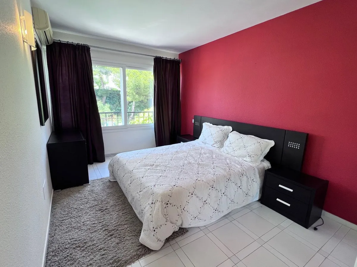 9de11f11-f2d9-452b-8059-9a7babfda641