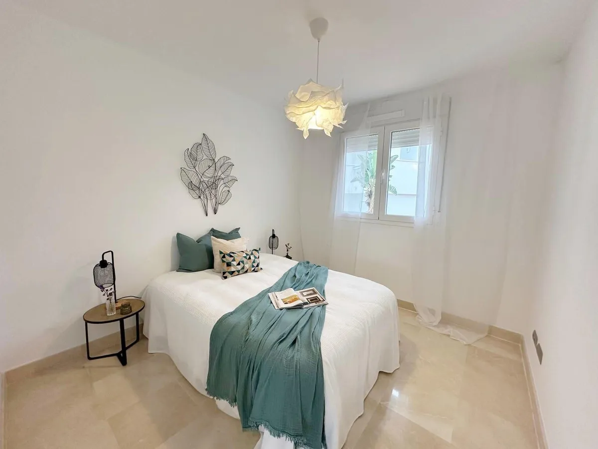 8e1207b3-4558-4940-8c22-2c0f9dbd4406