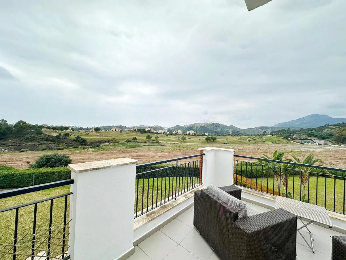 f954f939-4a38-471d-bc68-4df5ea488322