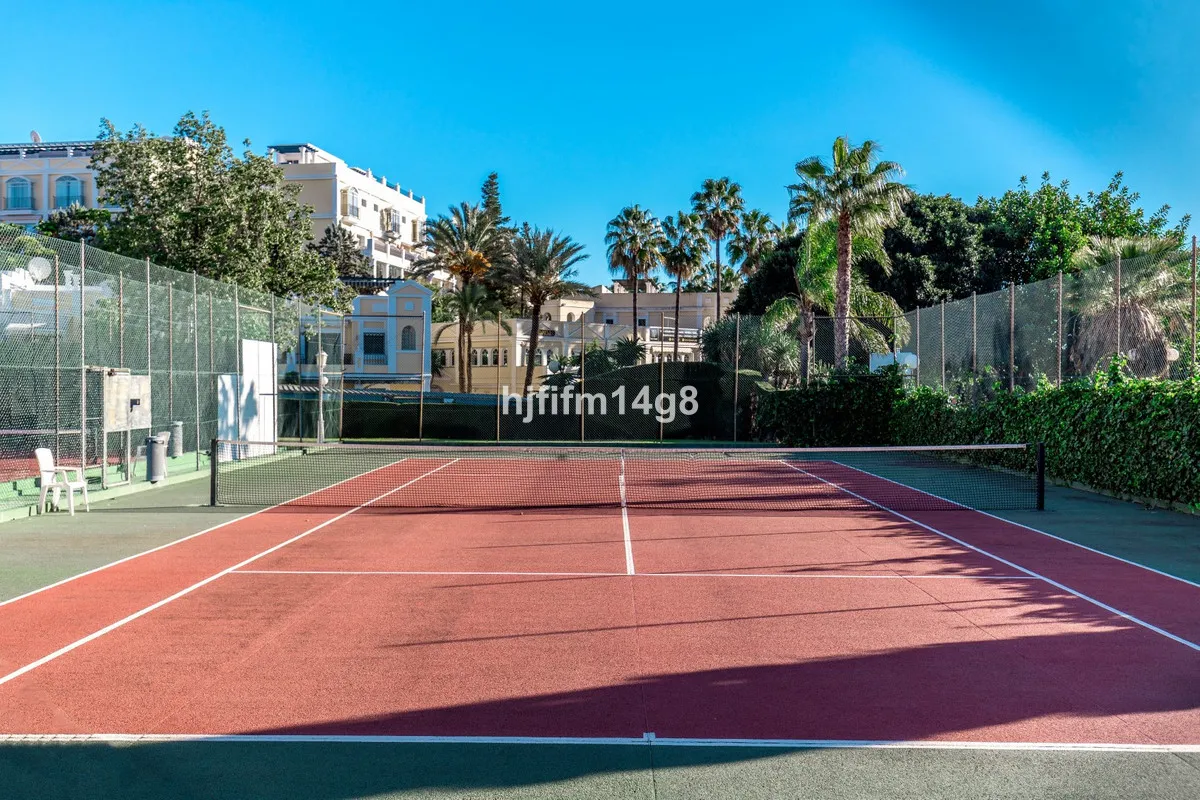 0902e5fa-9e94-4b93-8e13-0cb93f7b7331