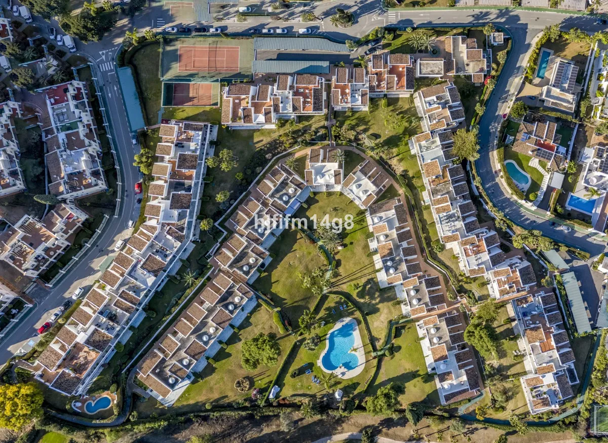 309005ae-4641-4e99-9994-834709cb603e