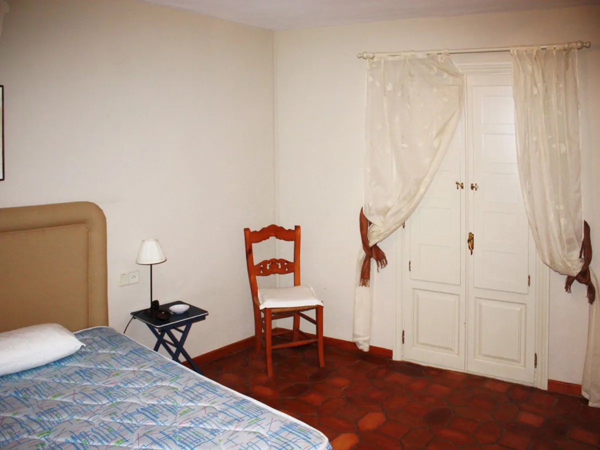 76a42d2e-2675-467a-8ca9-6a7c21d7102f