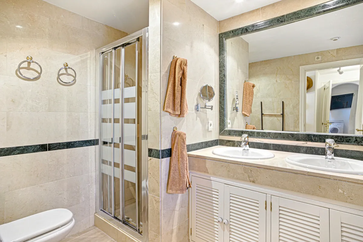 6ce78d74-8fd5-4aca-aaad-4f9fda634d78