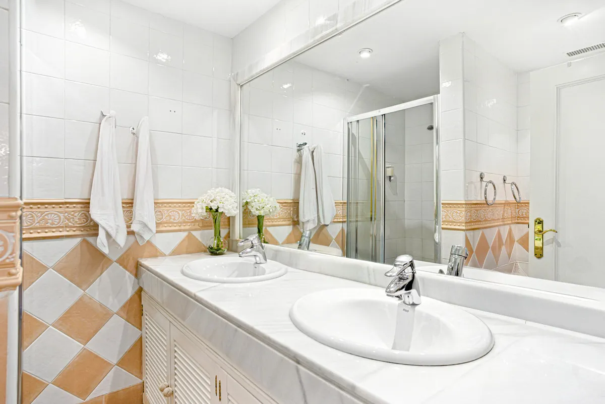 abd556c7-52cc-4366-bf41-06bfc3778c09