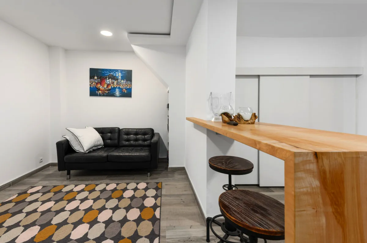 4e23a146-0dbd-4289-815c-80e66c9968a6