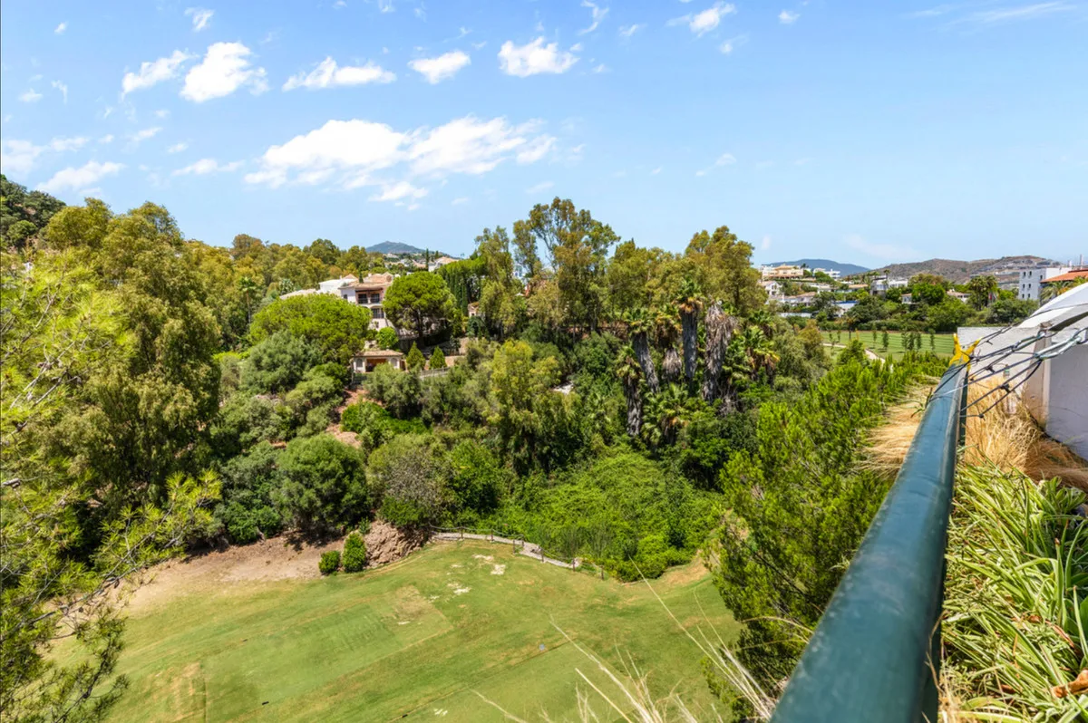 6d3cf03c-1268-4c92-aad4-74a7aab8a2d0