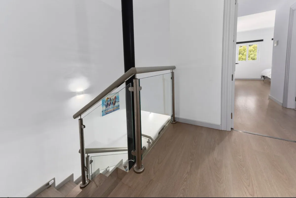 c940550b-8588-424d-9353-379760ad18d9