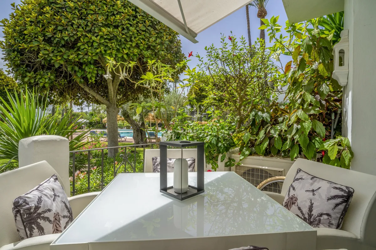 804ac8ce-a846-4819-b693-296425d91c76