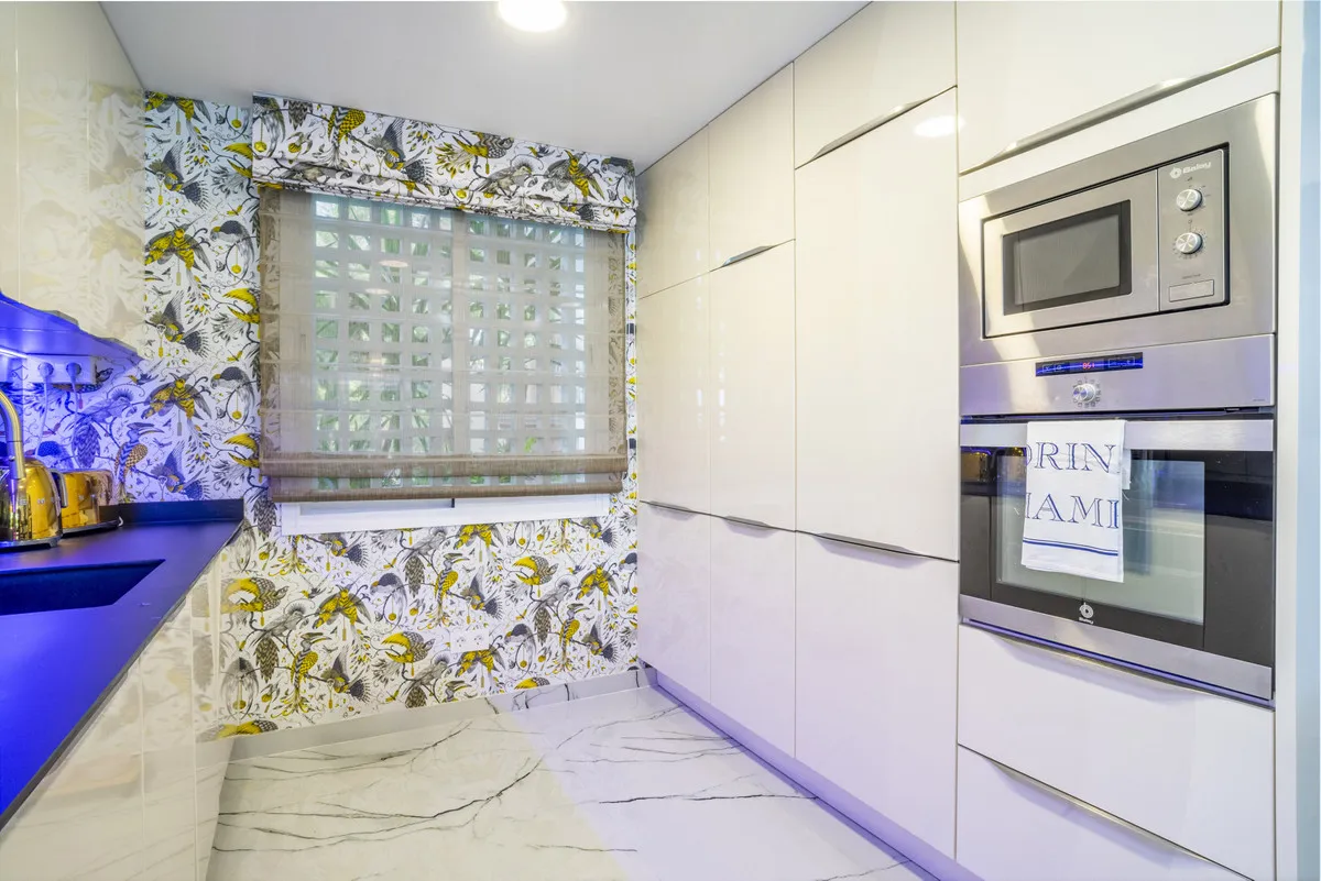 a185336c-9e78-43c5-a5b9-f4707dd72c46