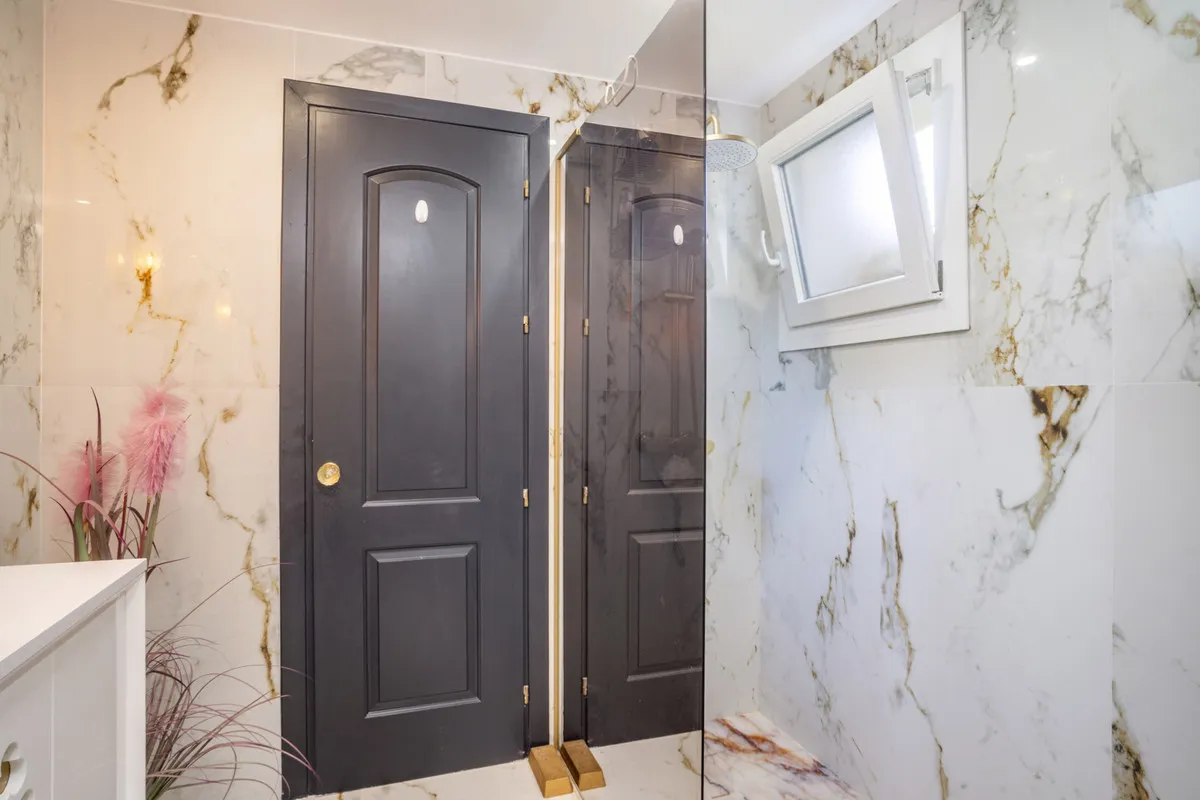 eed8b8b9-64ad-4541-8eb0-e586dac2d209