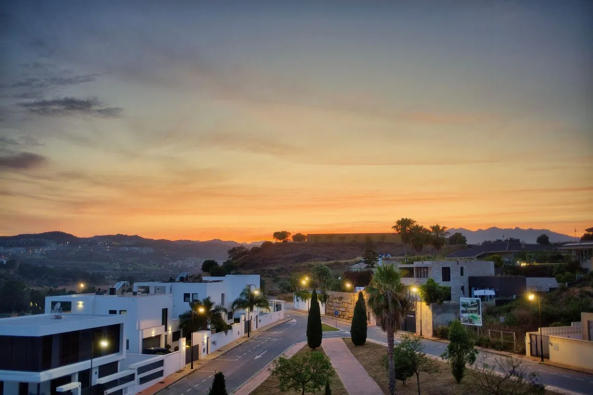 3b185593-d316-4731-a7f2-5f581a3eb3f2