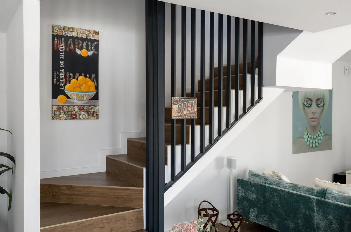 fc103304-41bc-432e-befc-518967e90f76