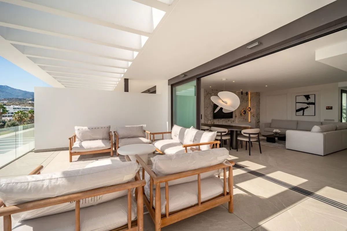 43351310-9263-468b-abd8-8ad9b36eb052