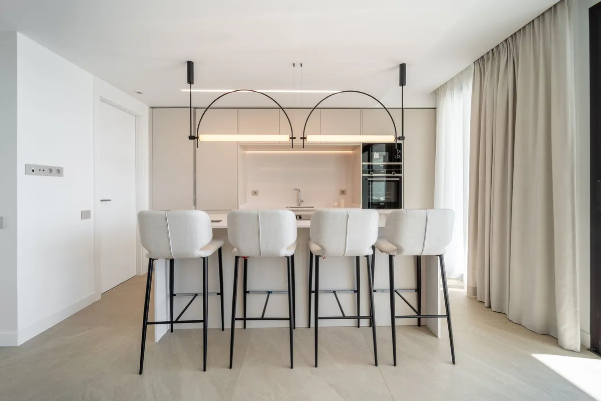 97ff885e-90e4-4bc0-8927-64086f1a2174