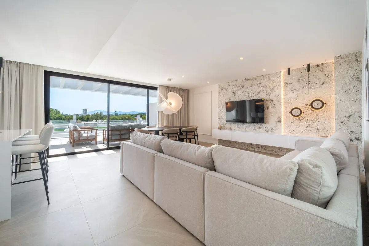 b319c610-4cb4-4672-b284-21525bdae74f