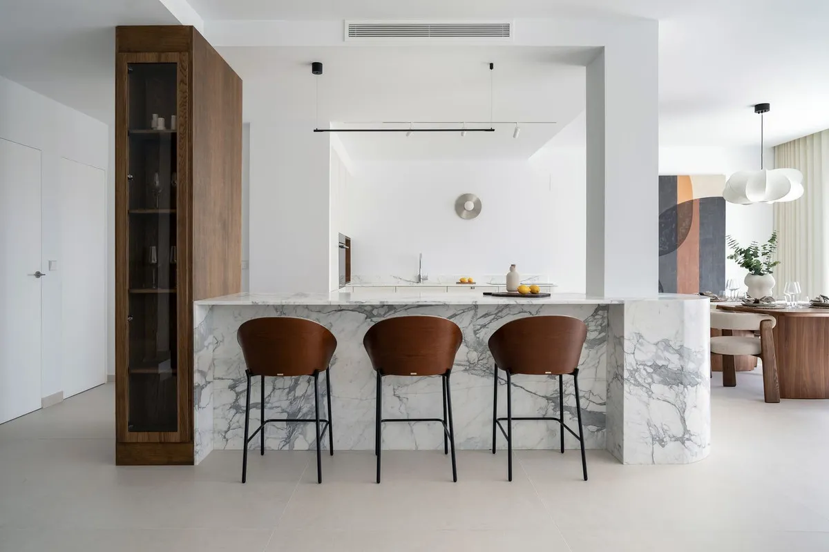 4f973f7a-4d57-474a-9a06-1b7b70fdc8cd