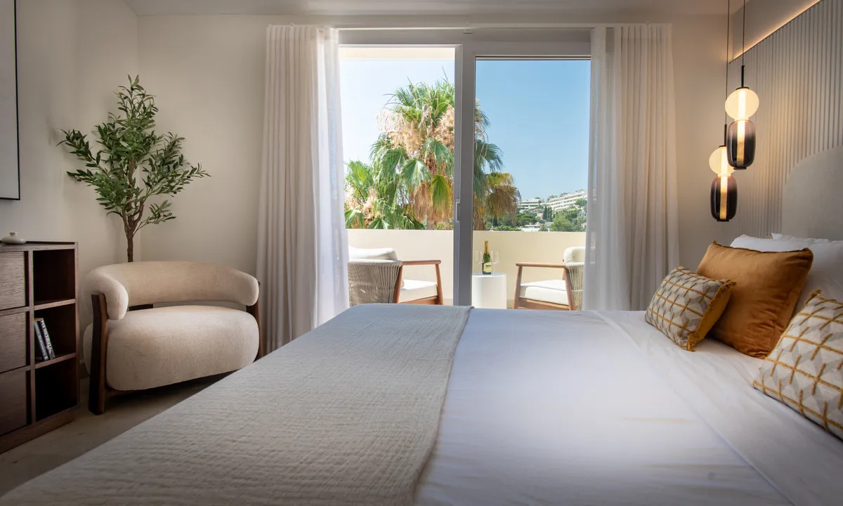 9e2618a2-c76e-4038-873b-77c9f4030ac2