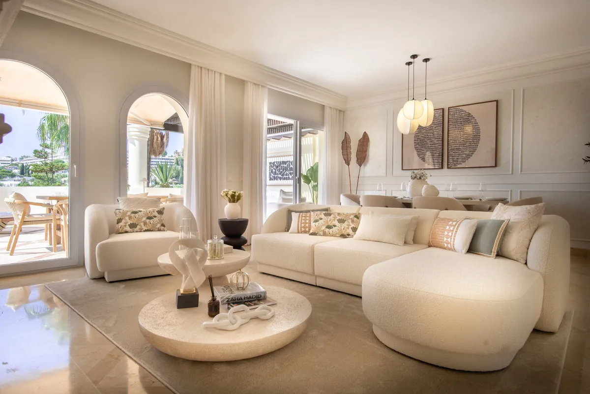 ff26e862-bc33-498e-b187-7e32a4450779