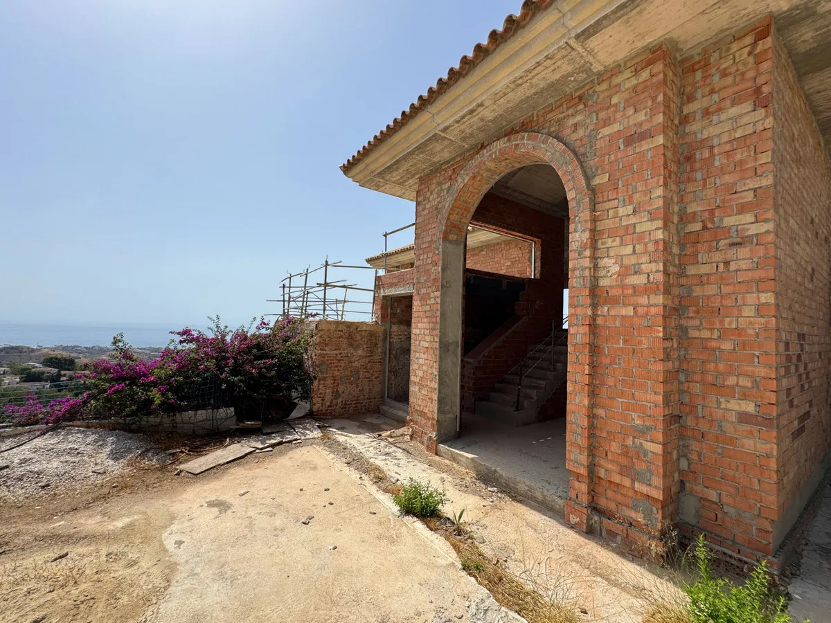 39cffece-902e-4233-a012-f67e9d77e269