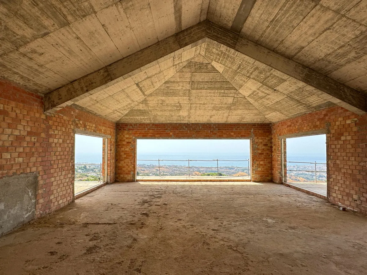 cdbdc110-3b68-4d93-8a51-2d6045f5a403