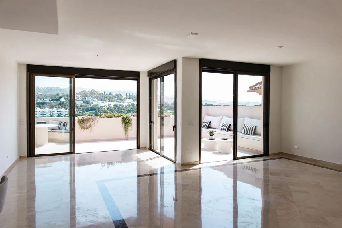 3a876efc-edfa-48f4-808d-7c1565f466a1