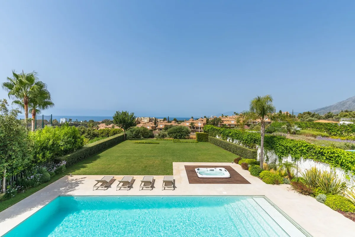 9bf3ccc7-cb47-4472-a281-9c552859b3e8