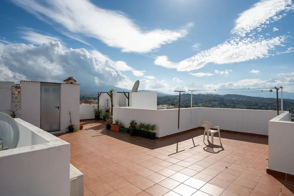 8c77e745-31c0-432d-bb17-e7eaa7699948