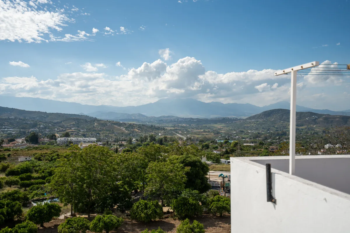 b7a20573-5485-40a8-94b3-7d205e9f6489