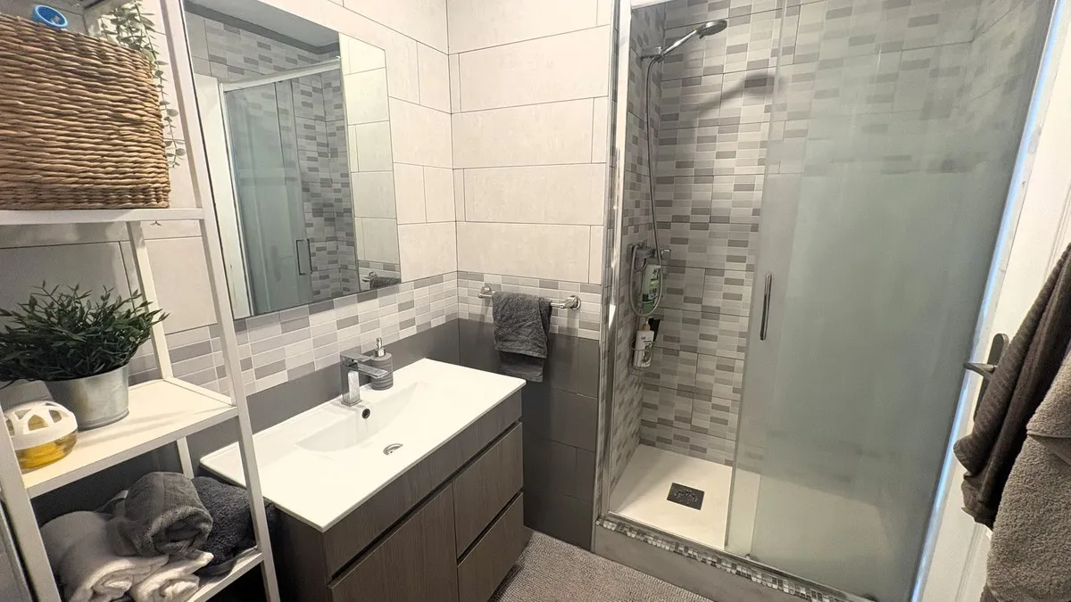 d3e8a06e-adb6-43fc-b9fc-b4cab063ab64