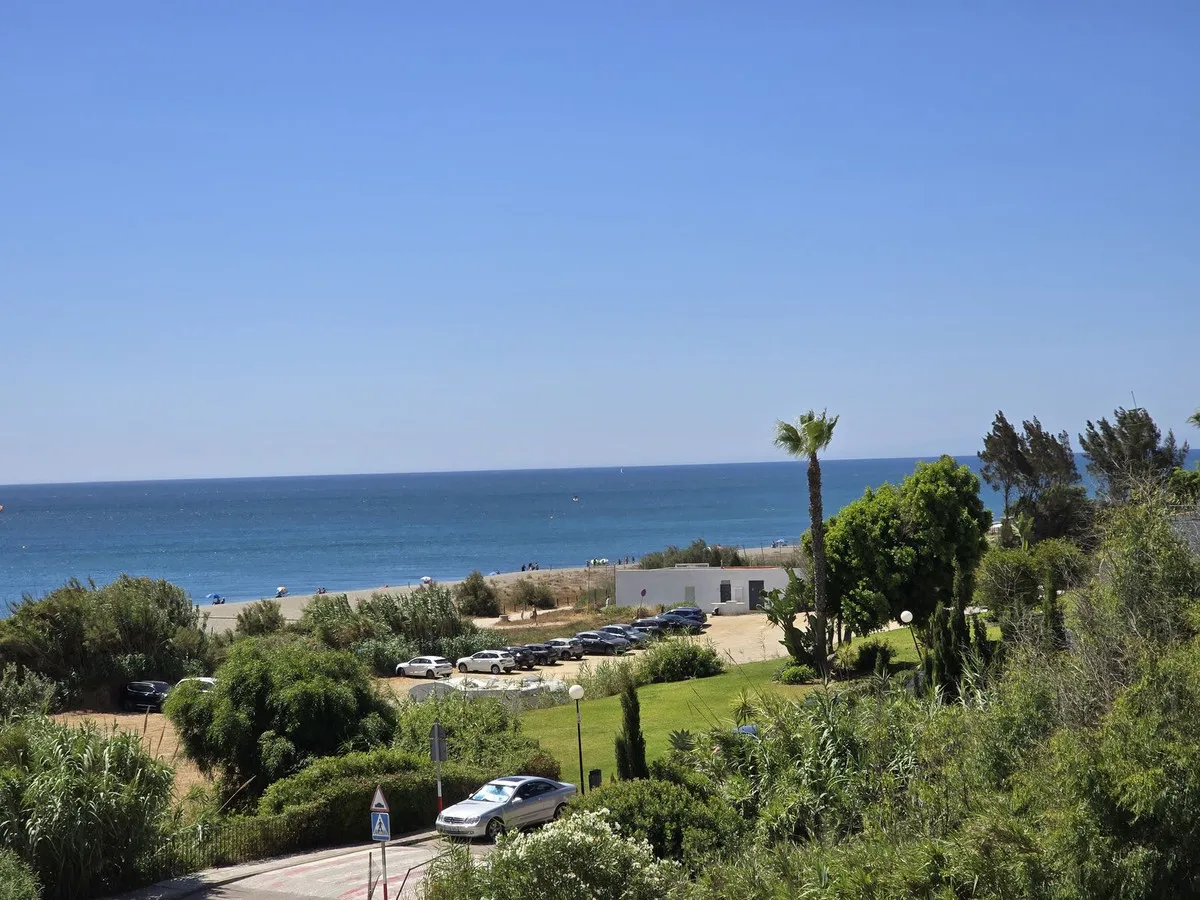 ba3f0f58-4e02-4e7b-898e-5c91fd7bd6a8