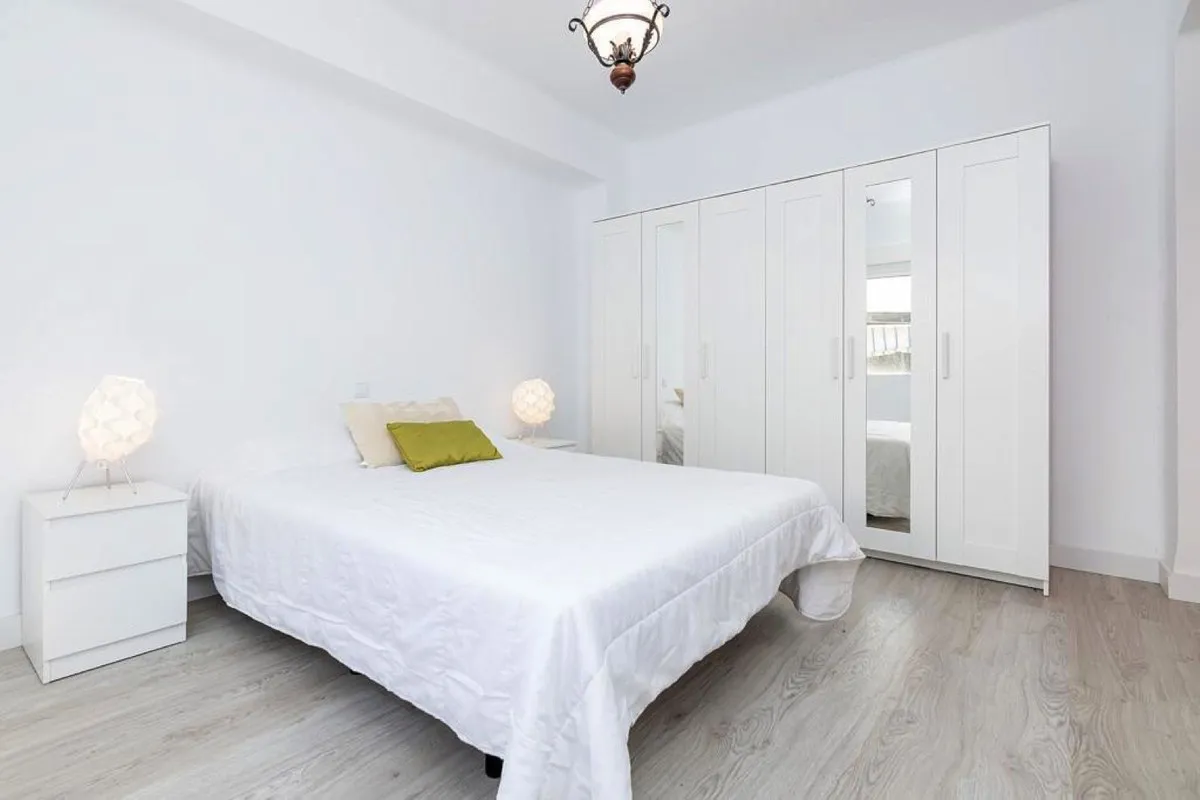 06cac5a6-0a0d-450b-a3a9-a44eaa117059