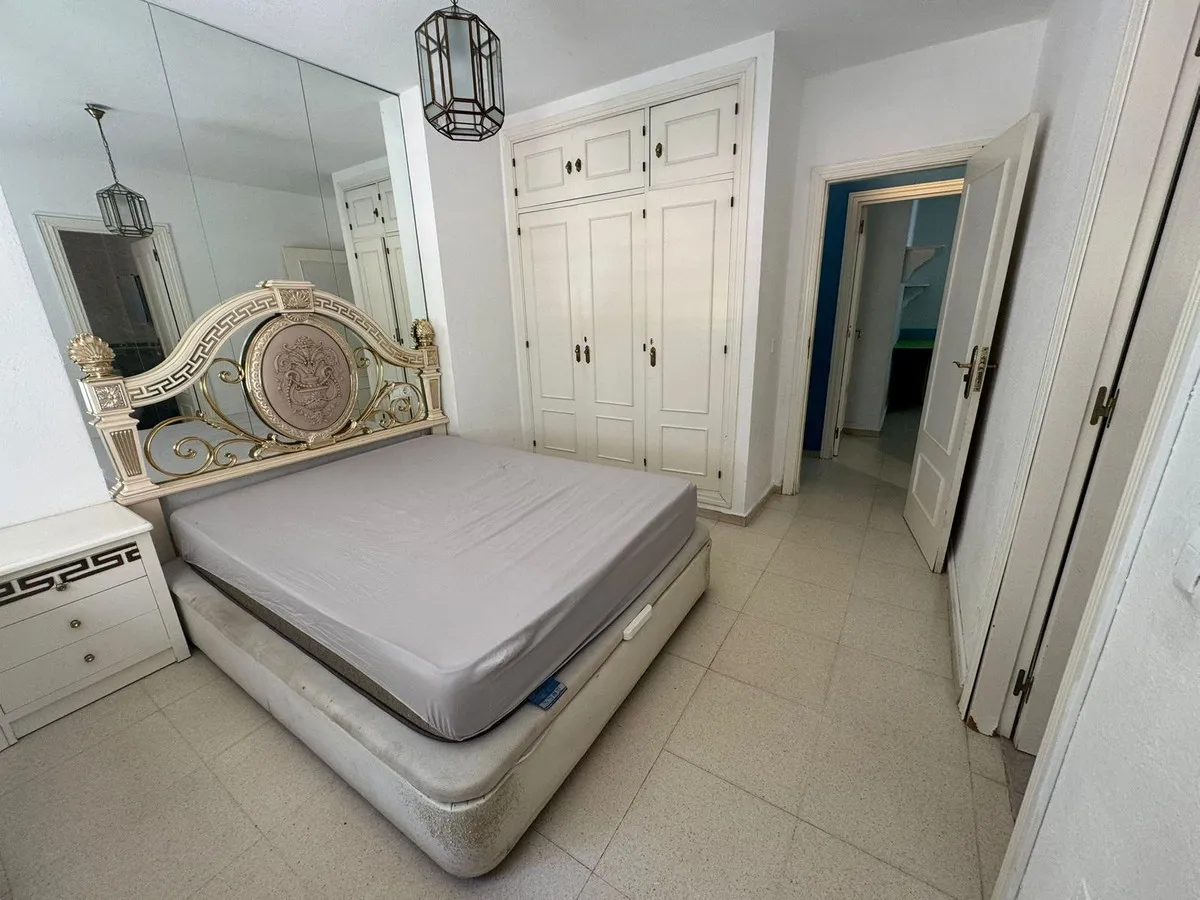 cfb4a3e3-c09b-4b8b-9134-58ae956db5ce