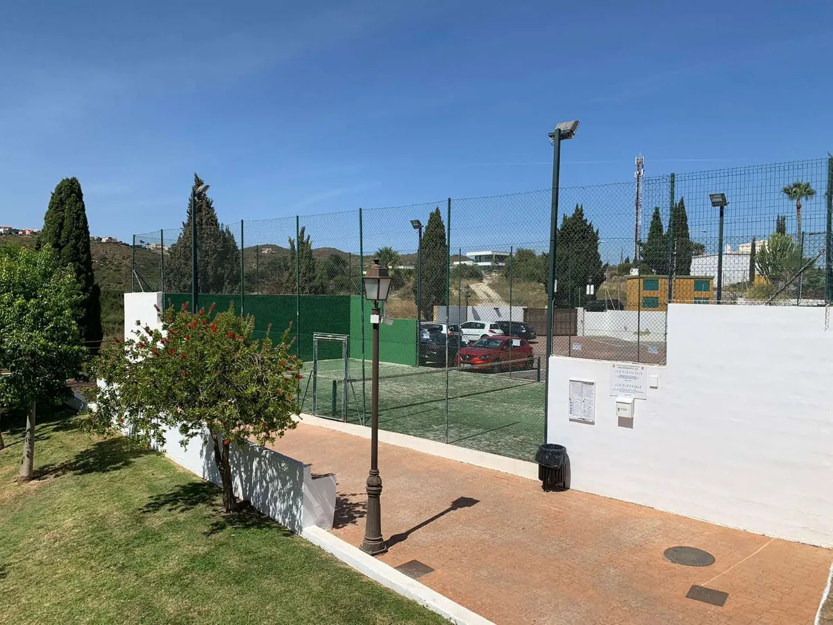 1f0c1d36-6e17-482f-b04c-36efd528ba52