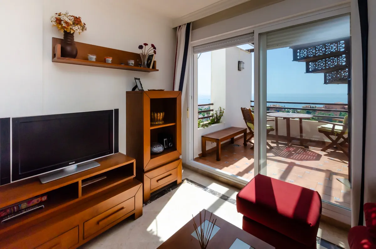 2555e9bd-ec21-4b15-83b5-29c500292b01