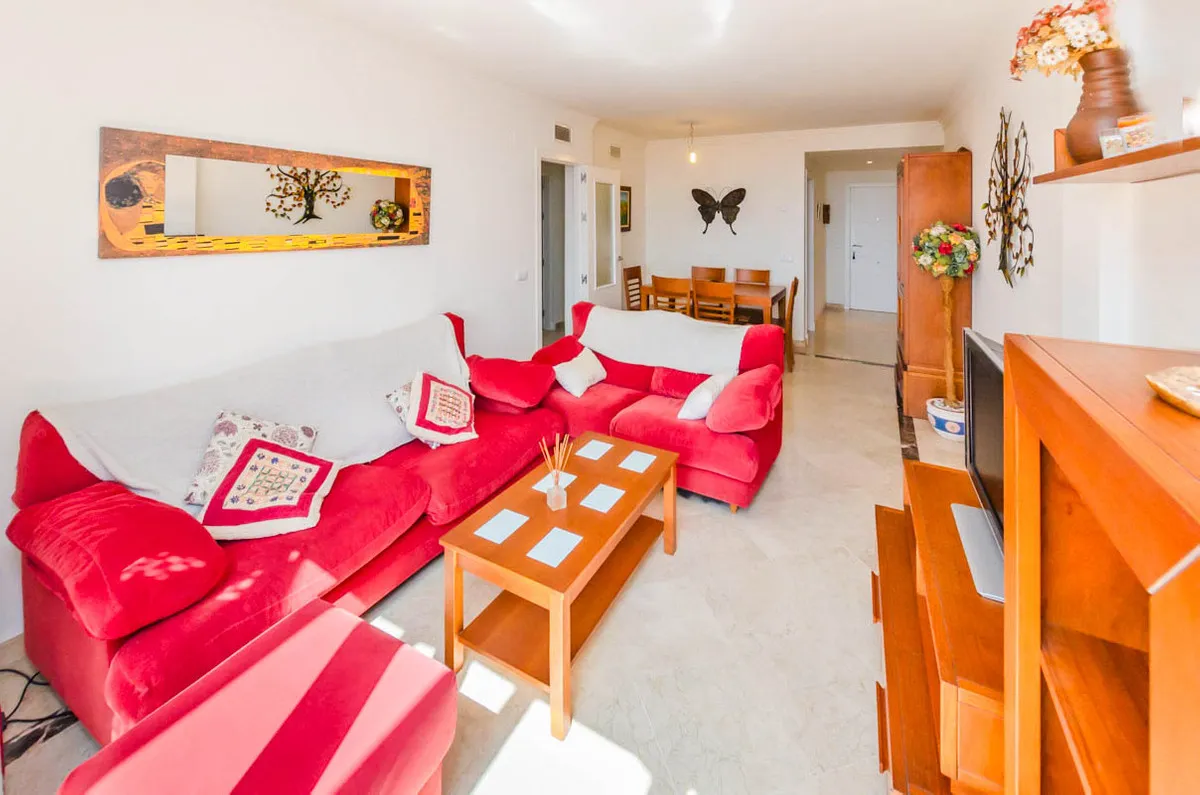 cd89d0a3-aaec-4a40-95f1-b41d4de7d713