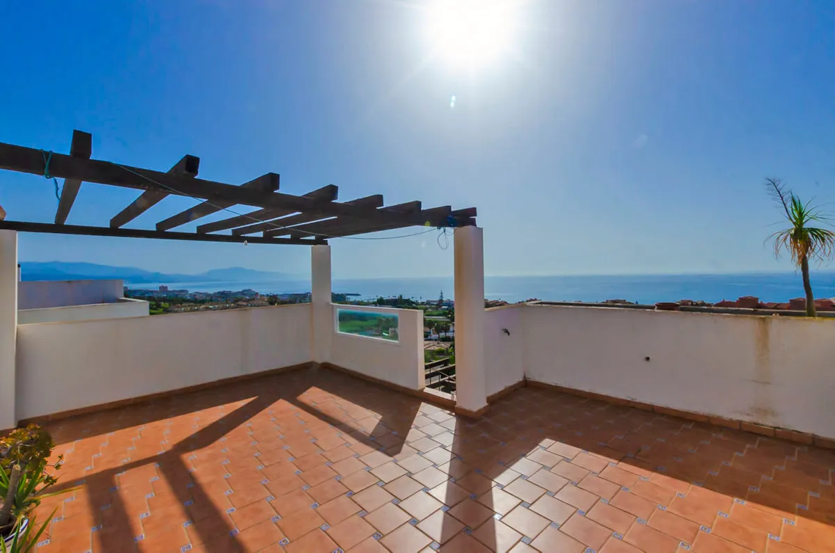 f6504f5e-057f-4682-9669-9b0a23115e79