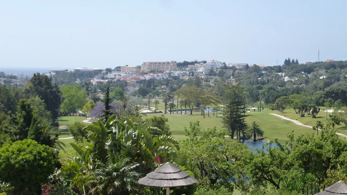 629ada73-7834-43ee-a6f3-82858a68f920