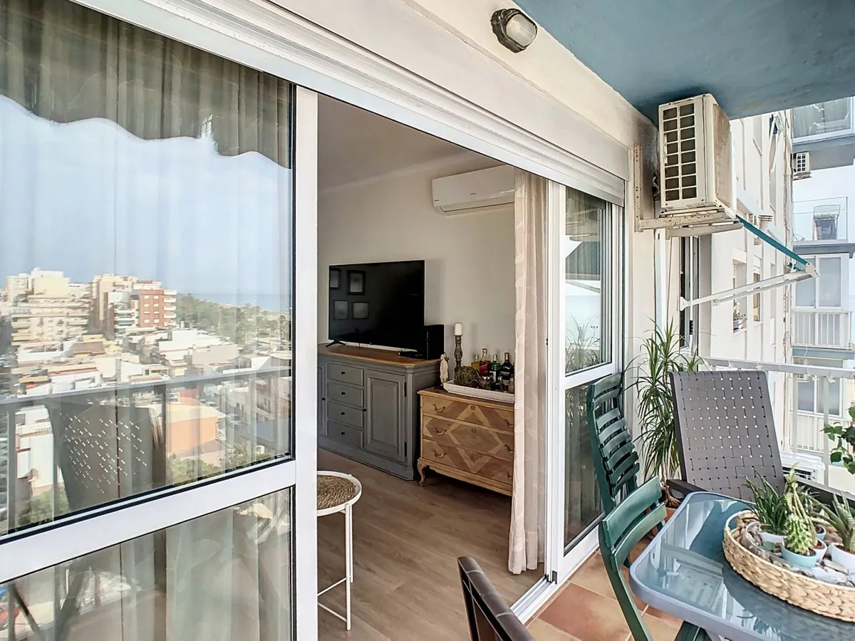 f601a9e5-5243-4f52-aa05-ae1d72d86a68